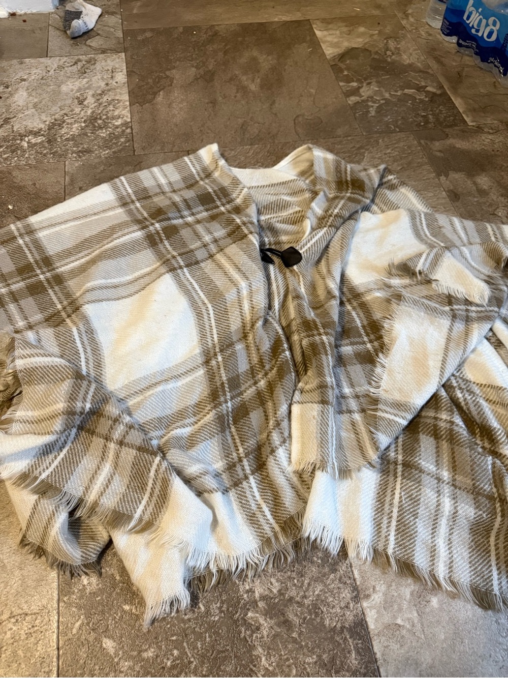 Source Unknown Beige and Cream Plaid Poncho Shrug